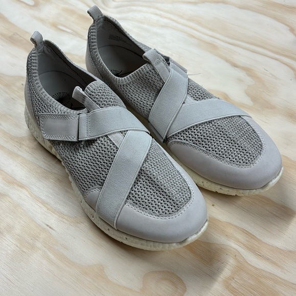 OTBT Vicky in‎ Dove. Size 7.5 - Picture 1 of 5